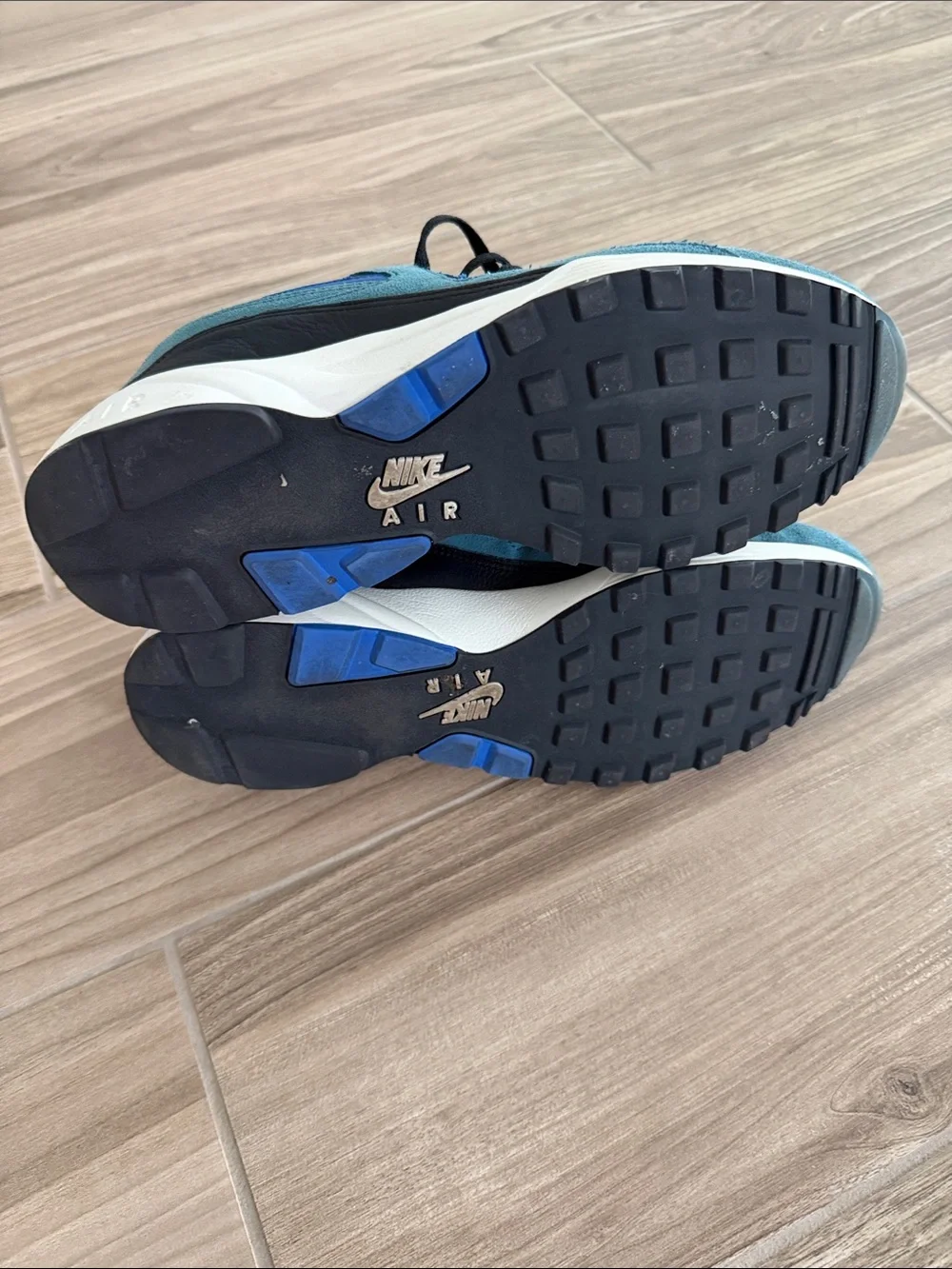 Nike Air Icarus